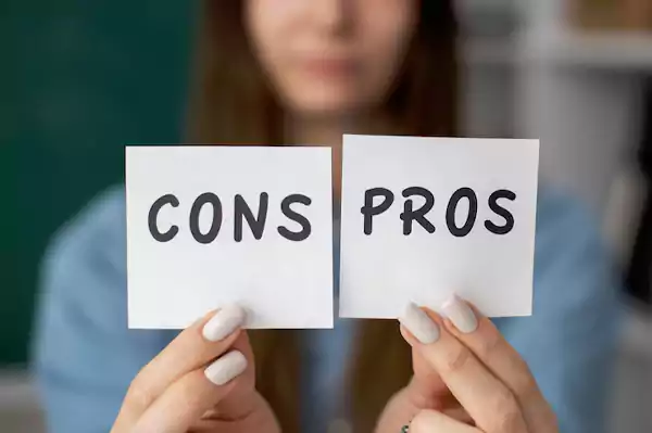 Key Pros and Cons of Social Media Marketing